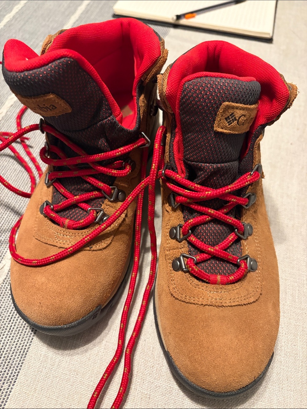 NEW Columbia Hiking Boots